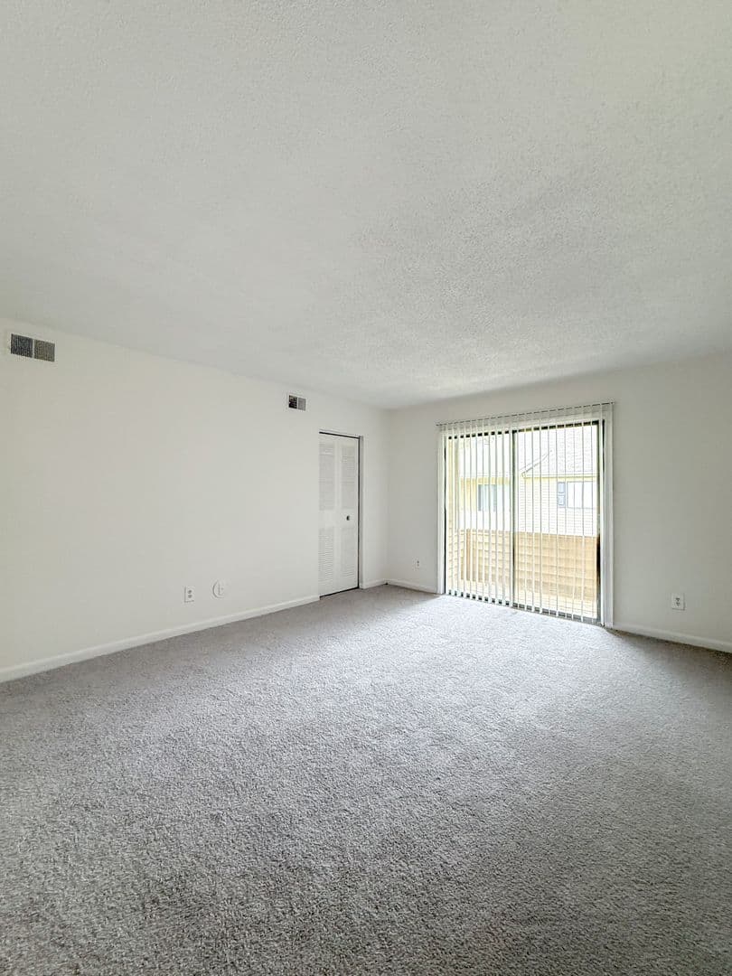 Jacksonville Apartment: 301 Village Drive