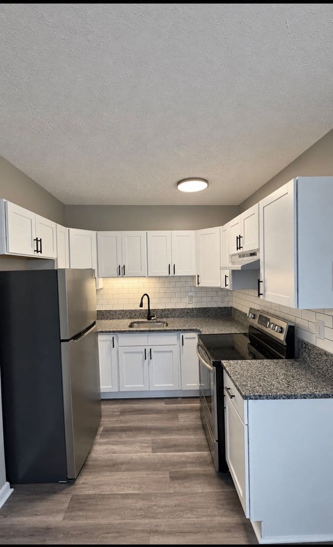 Fayetteville Apartment: Windy Hill Cir