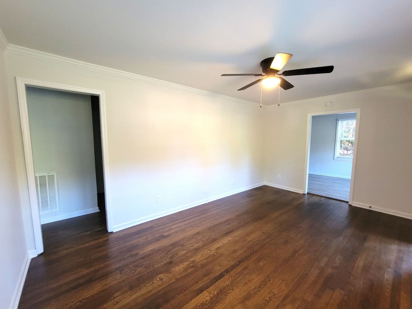Charlotte House: 620 Wilbrown Circle