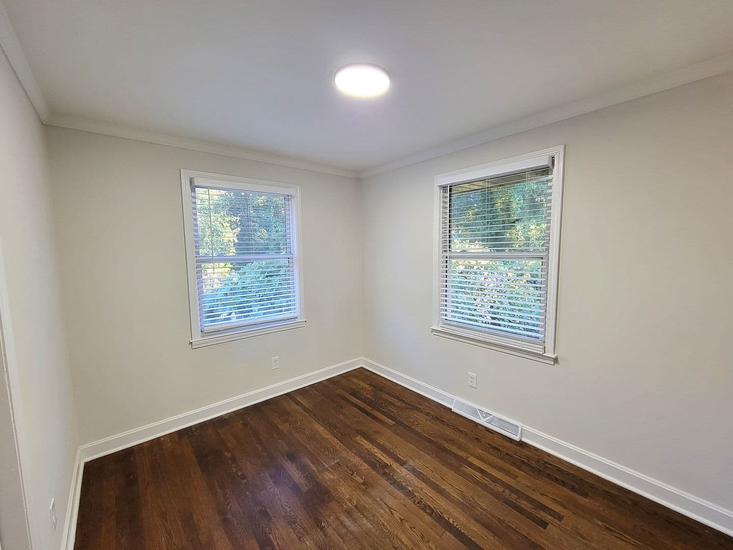 Charlotte House: 620 Wilbrown Circle