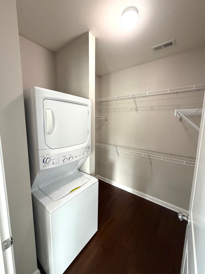 Charlotte Apartment: 4310 Park Rd