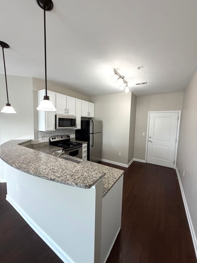 Charlotte Apartment: 4310 Park Rd