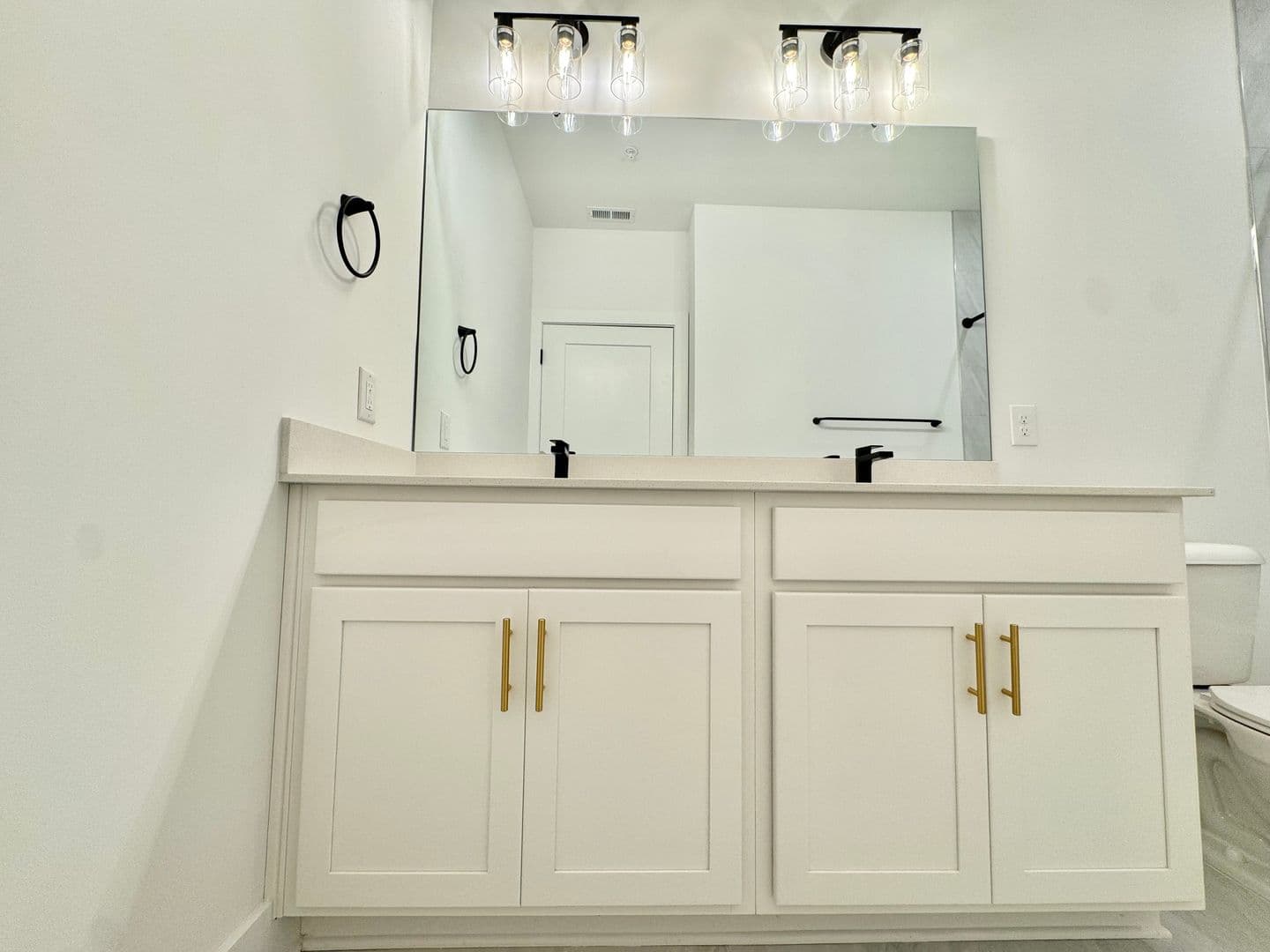 Rock Hill Apartment: 175 West Black Street