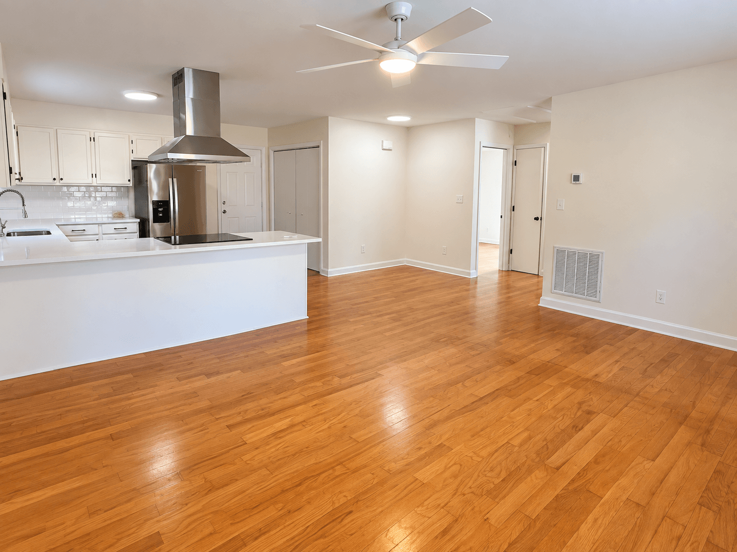 Charlotte House: 3506 Redstones Rd