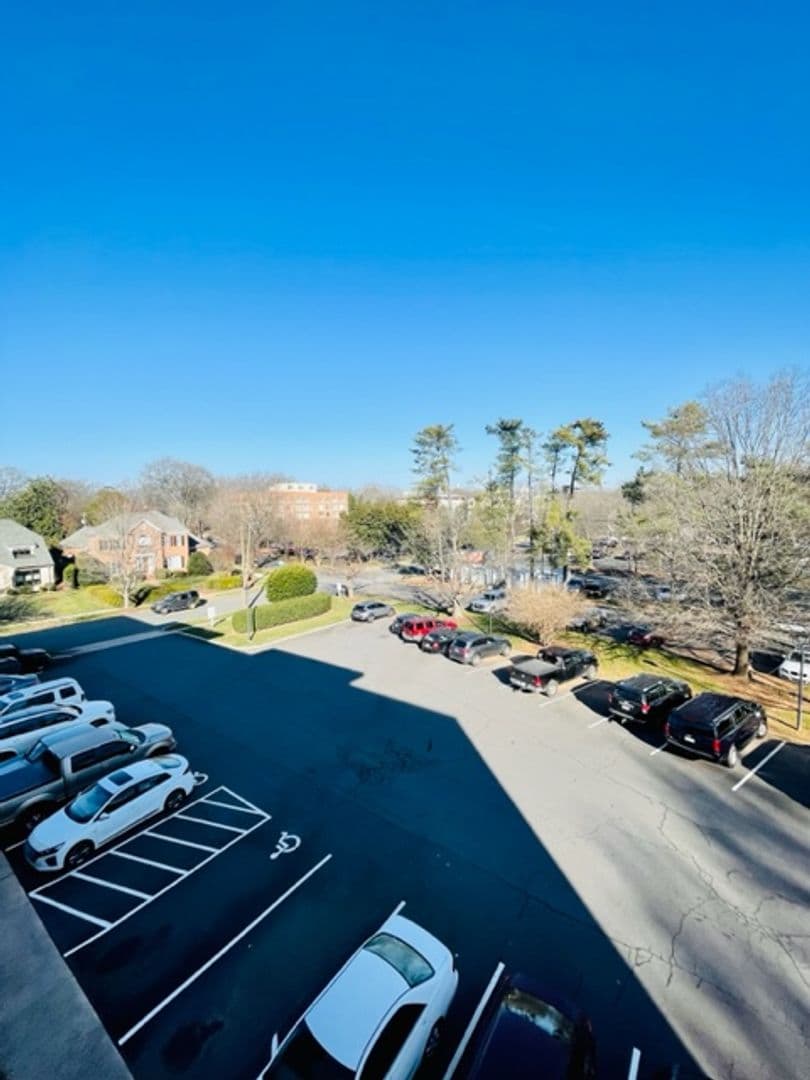Charlotte Condo: 2503 Roswell Avenue