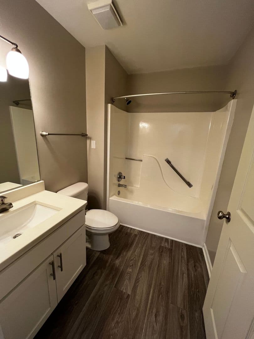 Fayetteville Apartment: 1033 Appamattox Ct