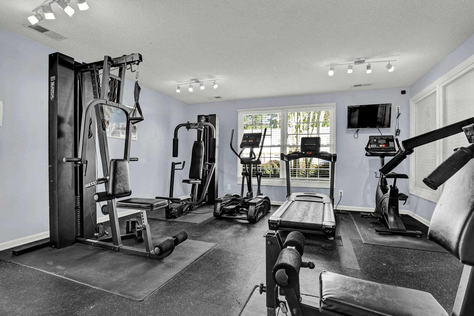 Jacksonville Apartment: 301 Village Drive