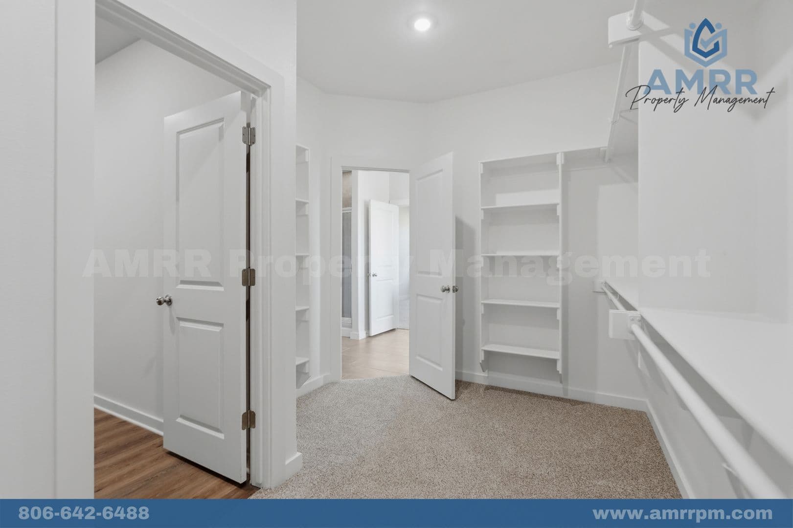 Siloam Springs House: 2301 N Lexington St