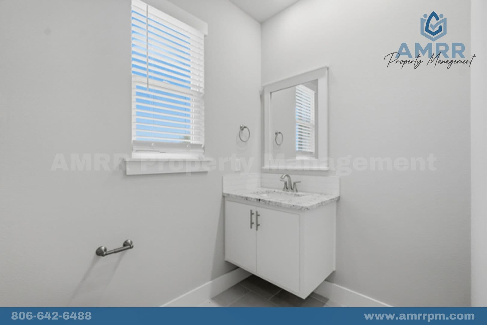 Pea Ridge House: 1124 Bunker Dr