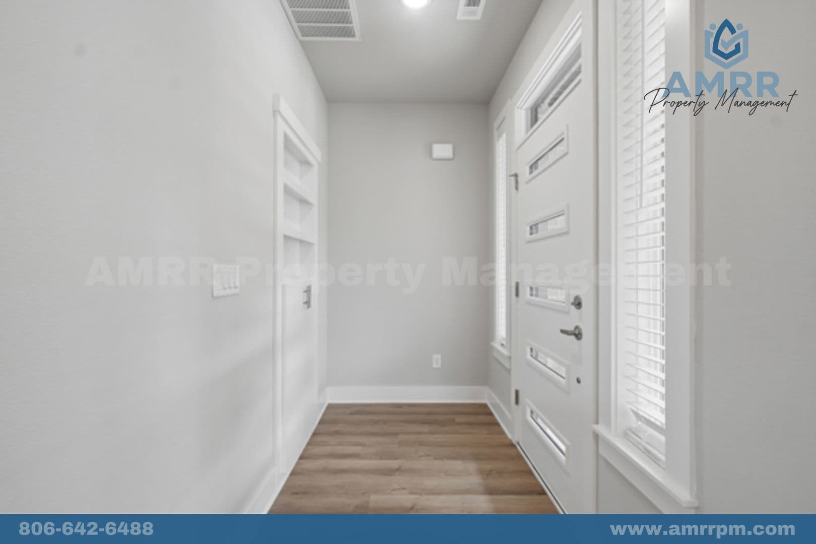 Pea Ridge House: 1124 Bunker Dr