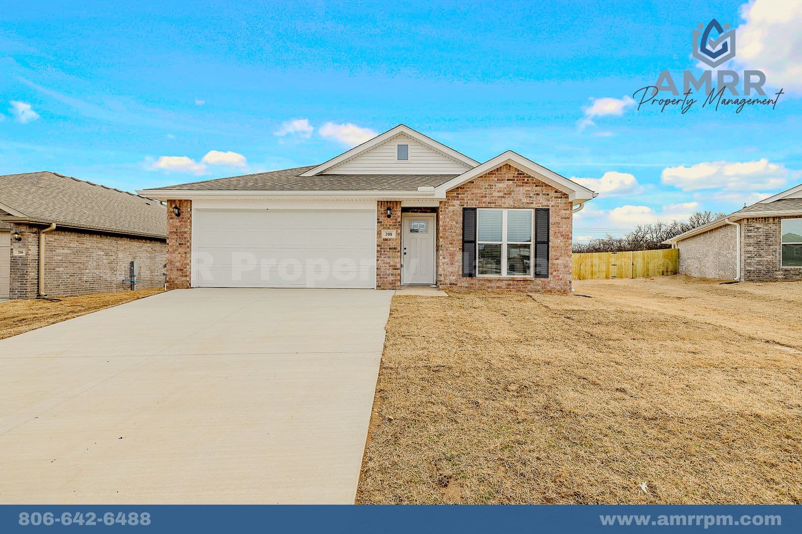Gentry House: 208 SW Vicki St