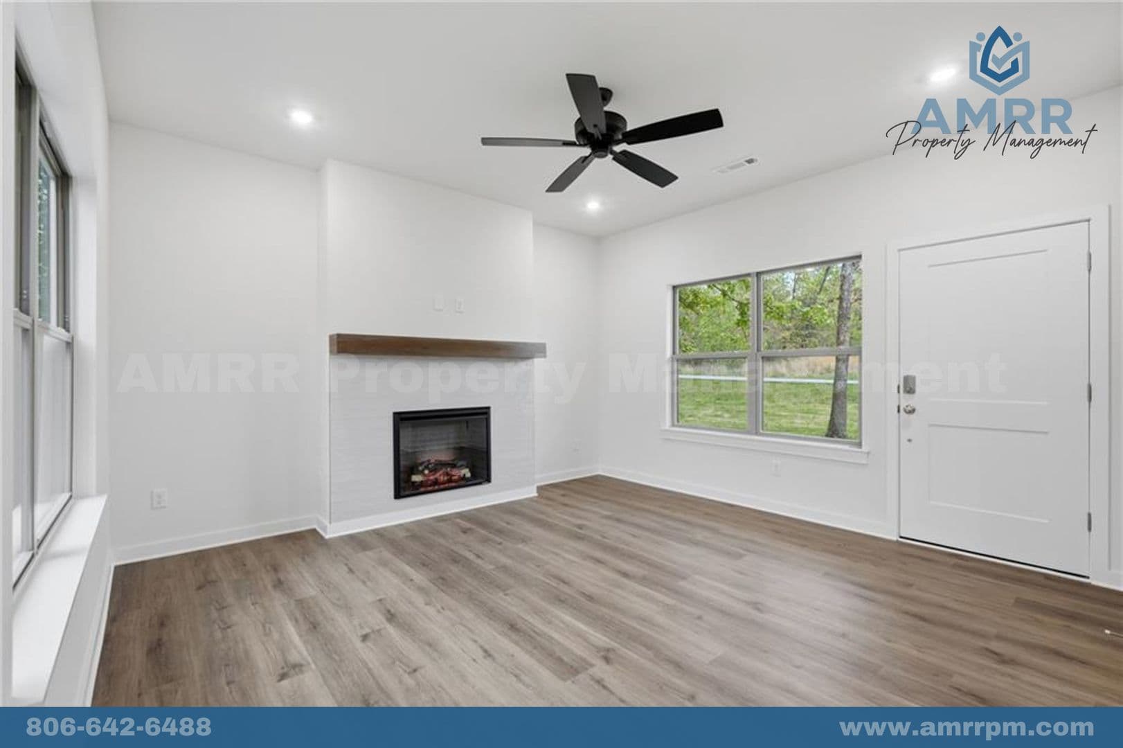 Bella Vista House: 276 Kinross Dr