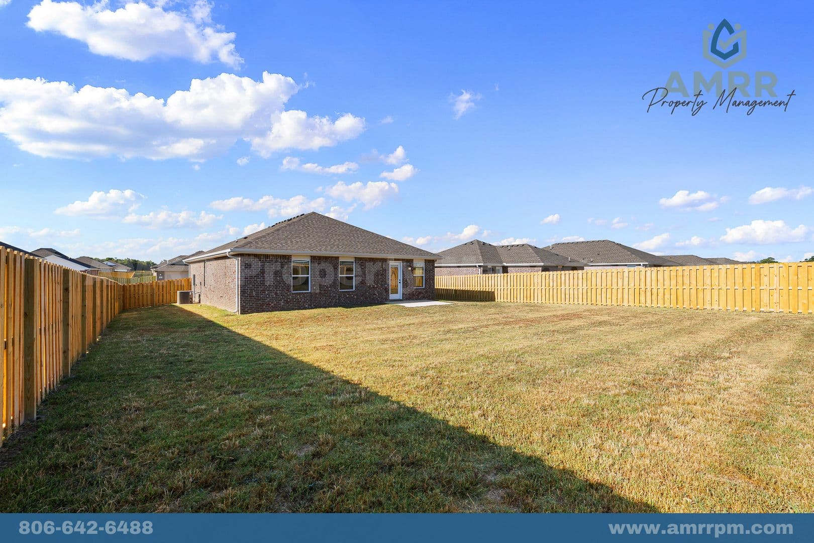 Pea Ridge House: 1804 Ferguson St