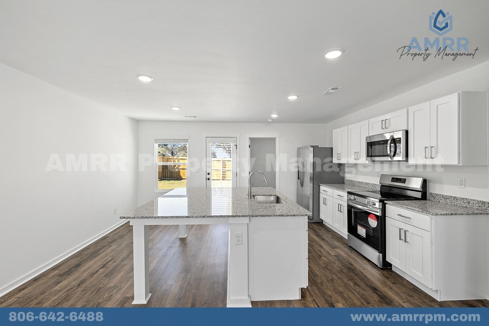 Decatur House: 312 Honeybee Ave