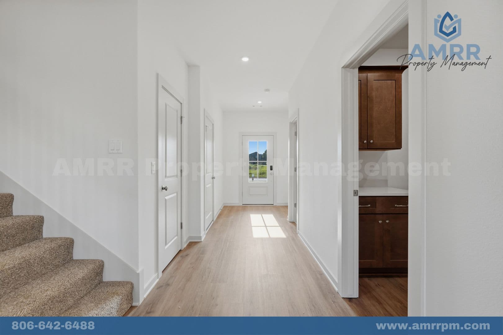 Siloam Springs House: 2304 N Zane St
