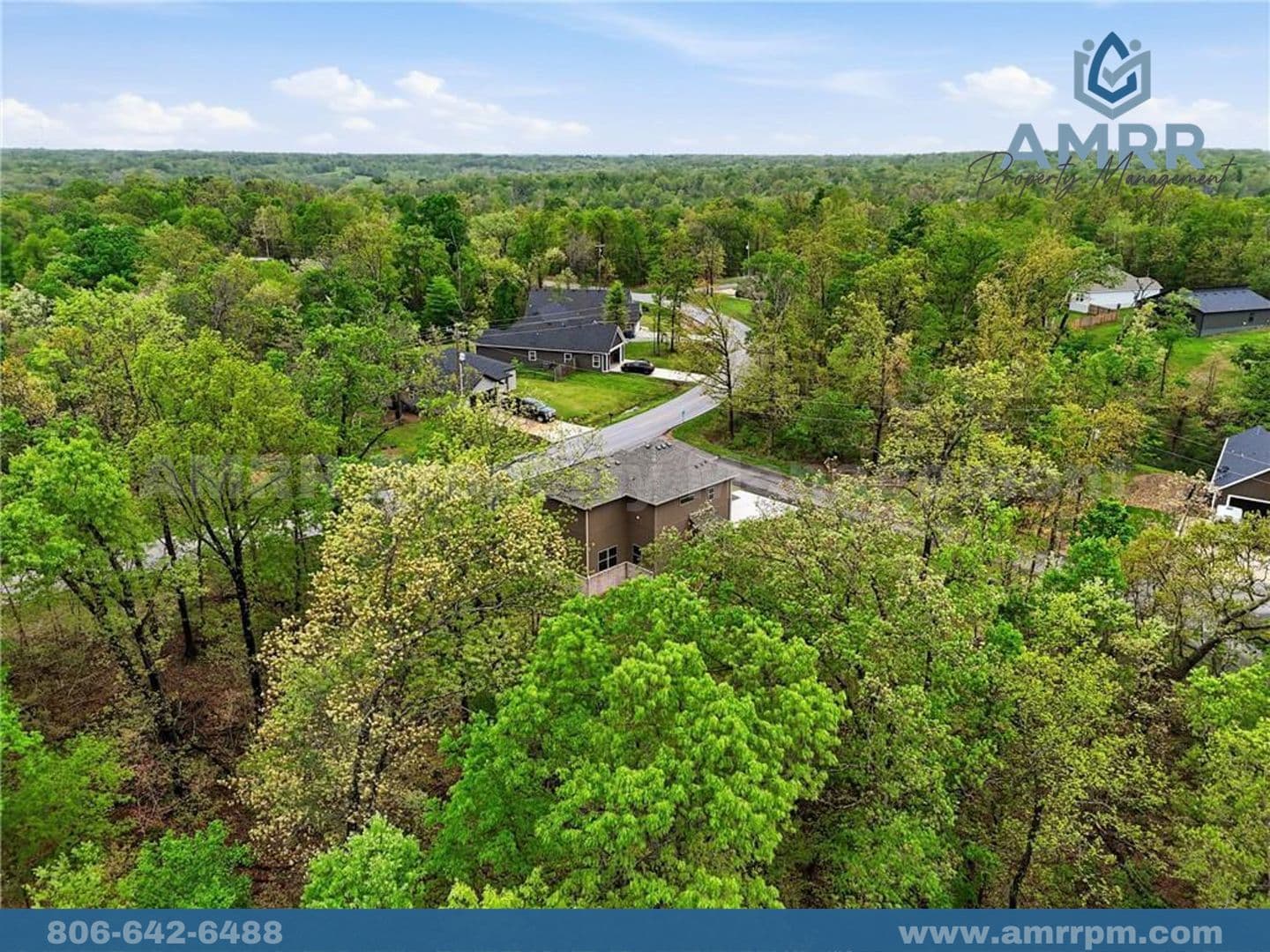 Bella Vista House: 276 Kinross Dr
