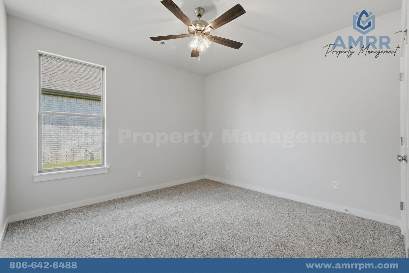 Siloam Springs House: 2301 N Lexington St
