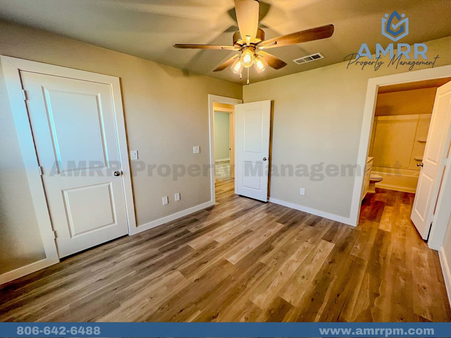 Wolfforth Apartment: 2005 Corpus Avenue