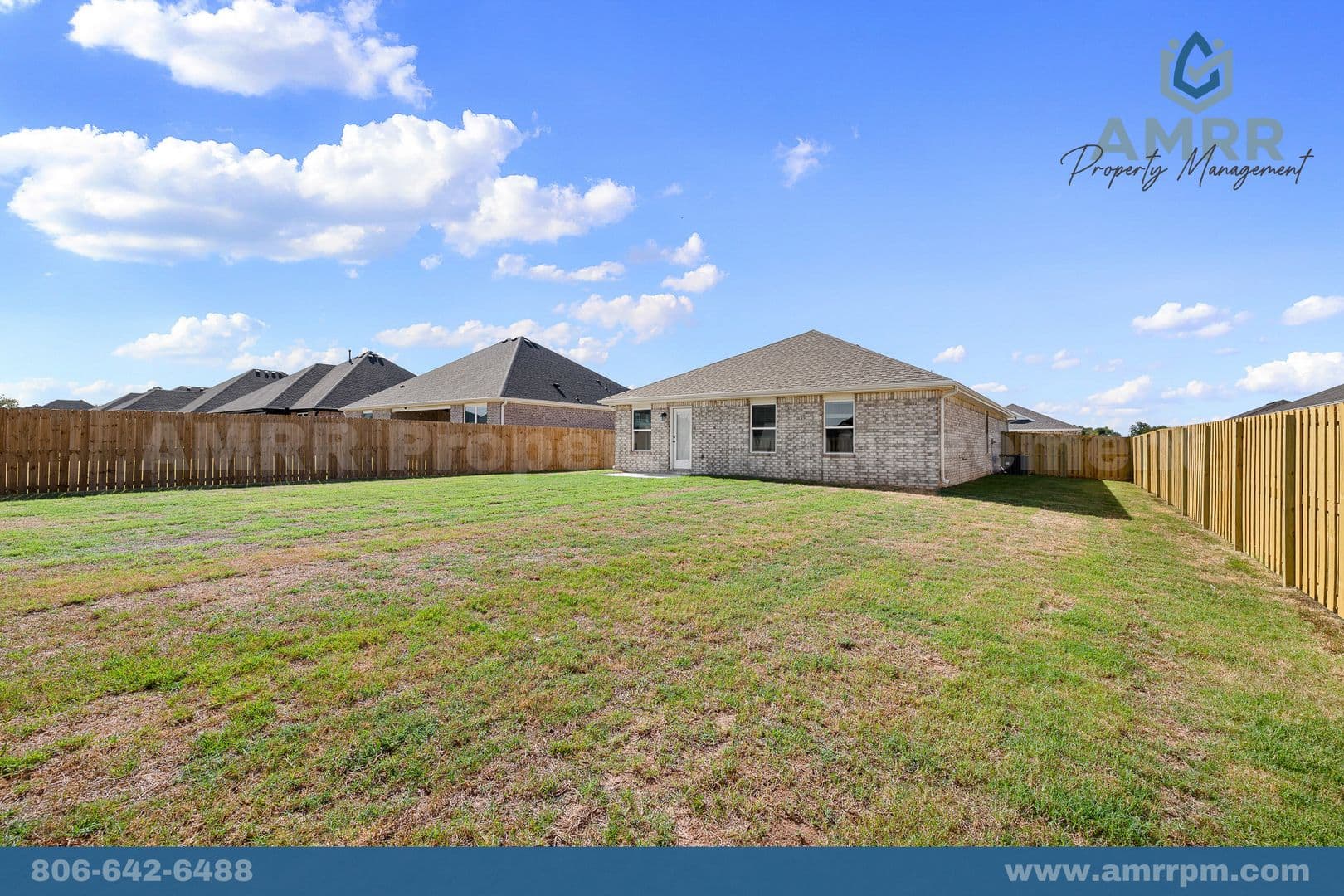 Pea Ridge House: 1806 Farmer St