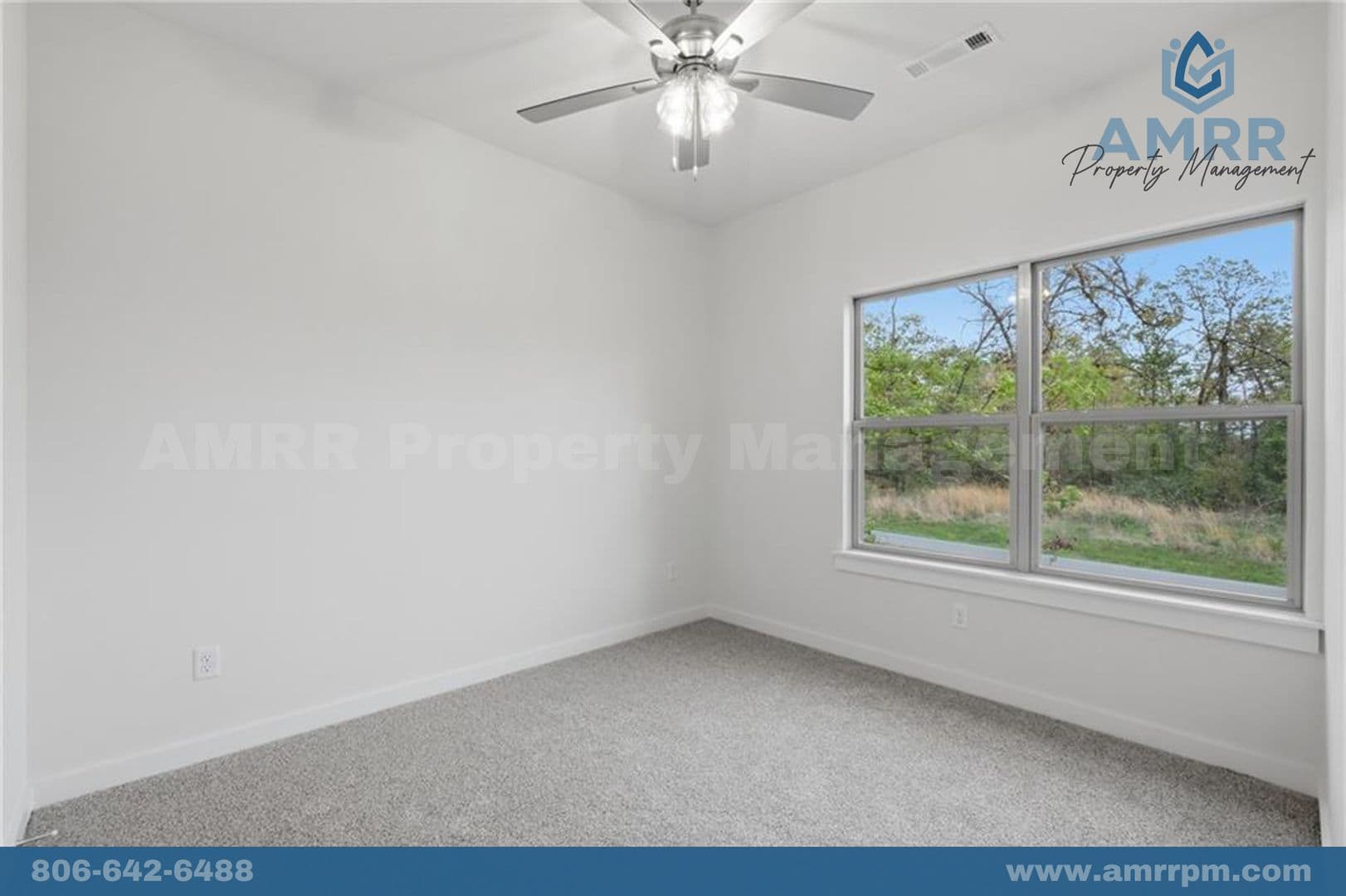 Bella Vista House: 276 Kinross Dr