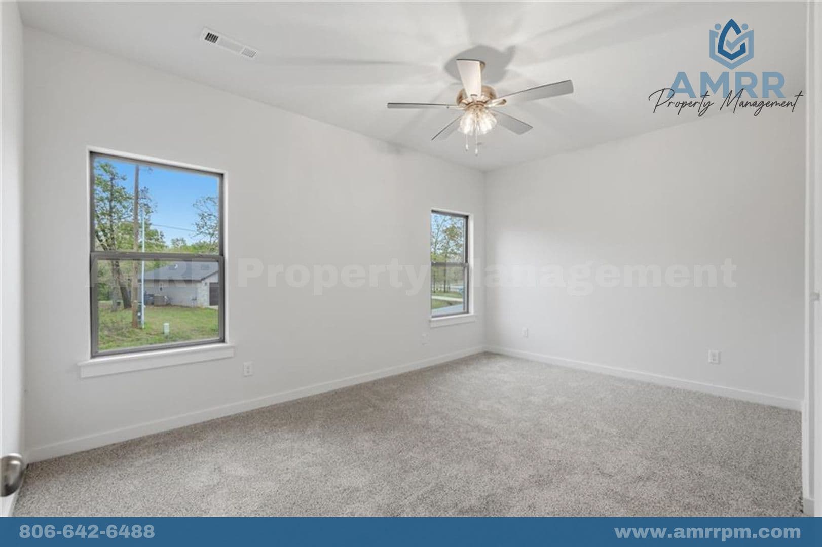 Bella Vista House: 276 Kinross Dr
