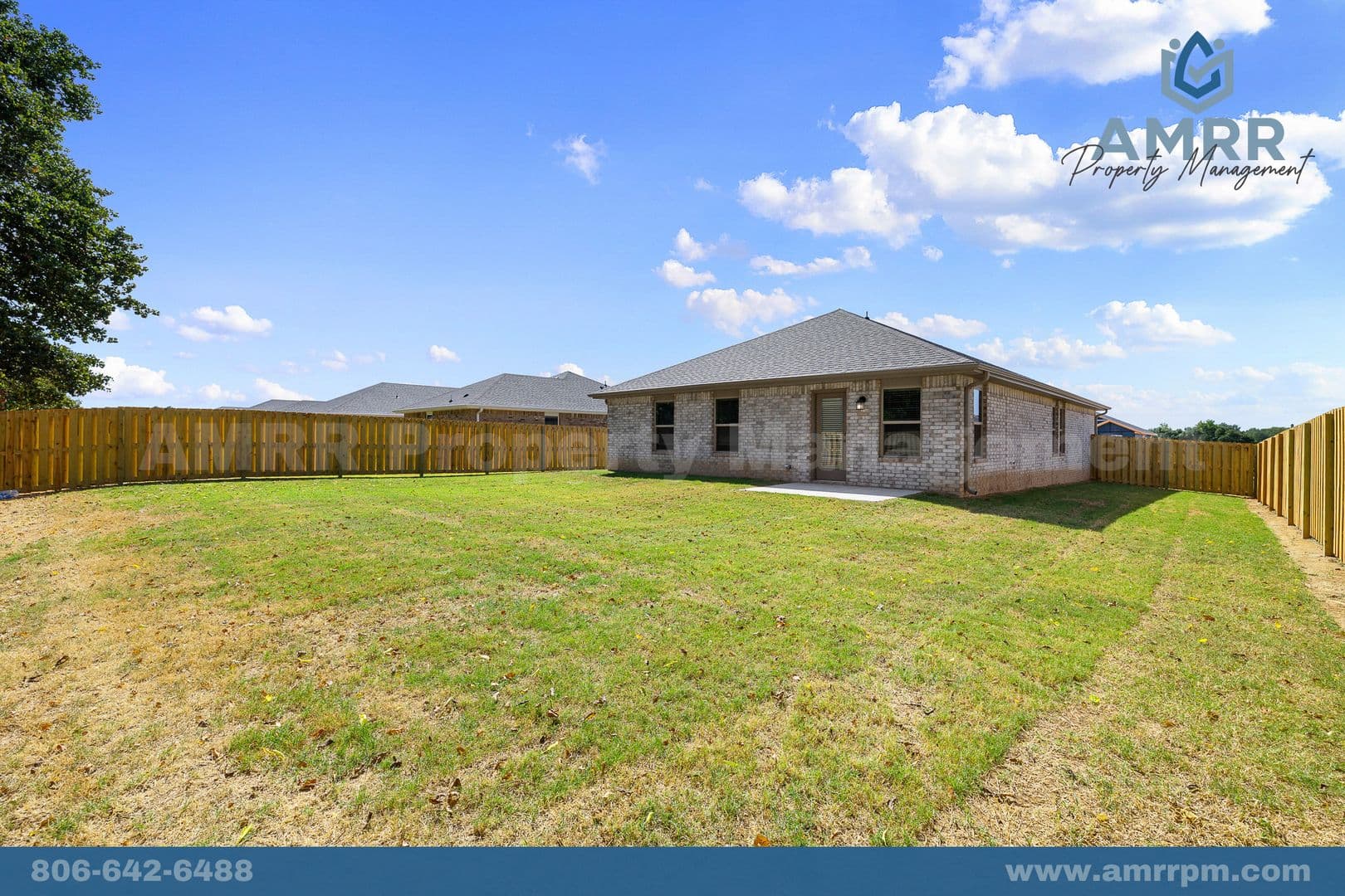 Pea Ridge House: 2016 Porter St