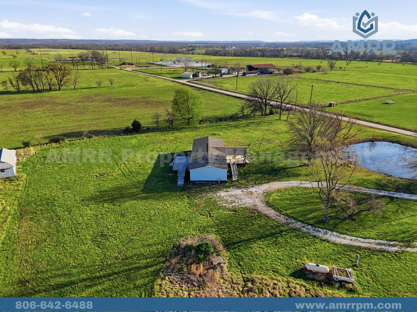 Pea Ridge Apartment: 15321 Guthrie Rd