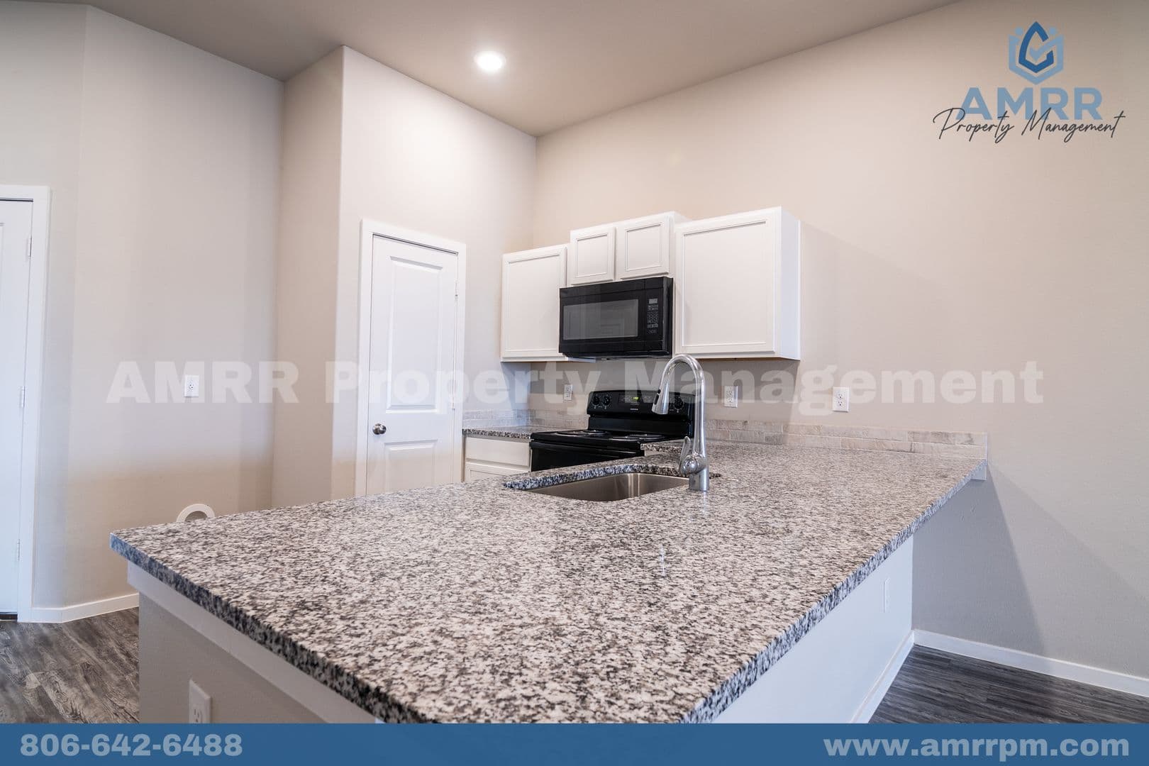 Lubbock Apartment: 2107 N Avenue K
