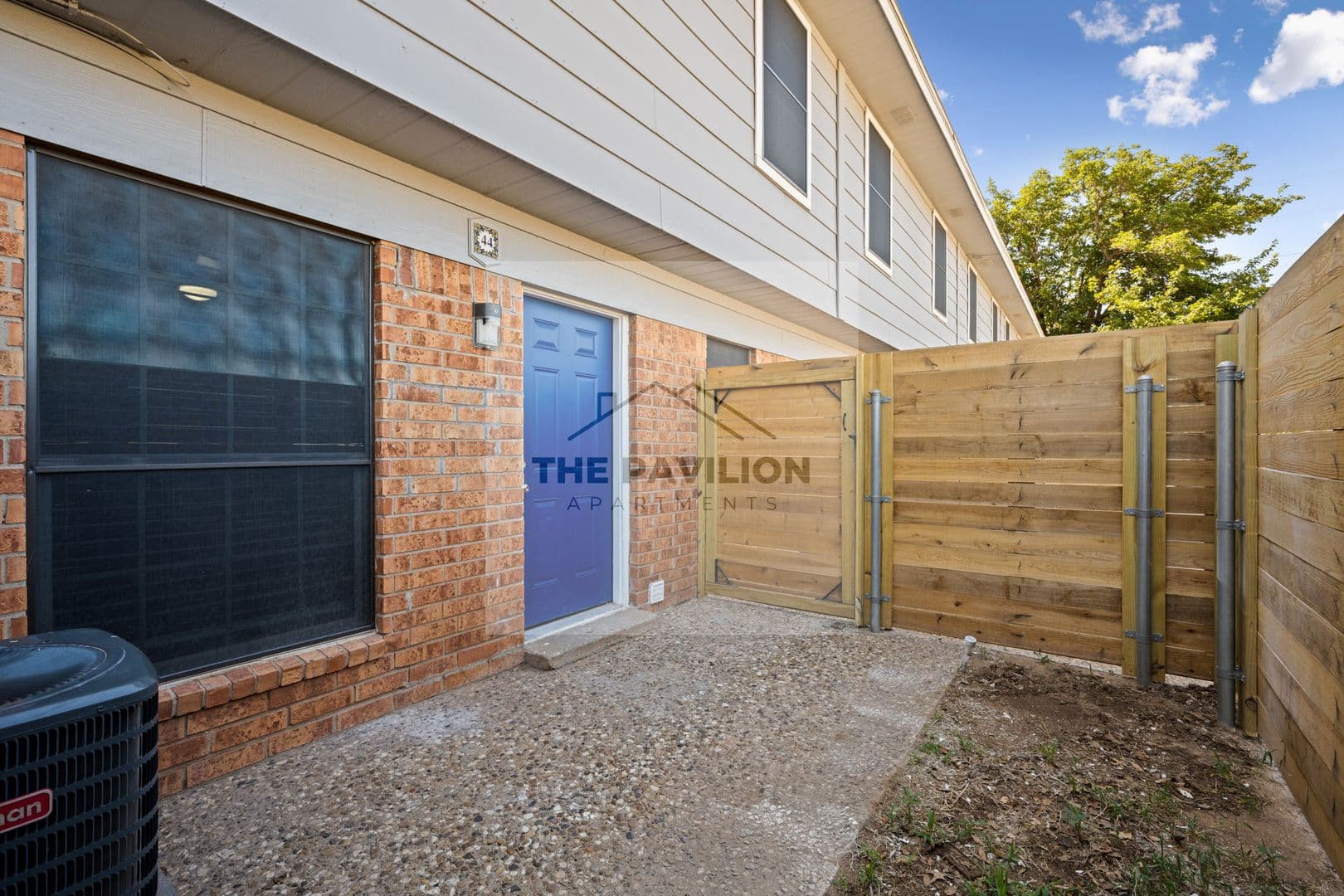 Lubbock Apartment: 2602 82nd St