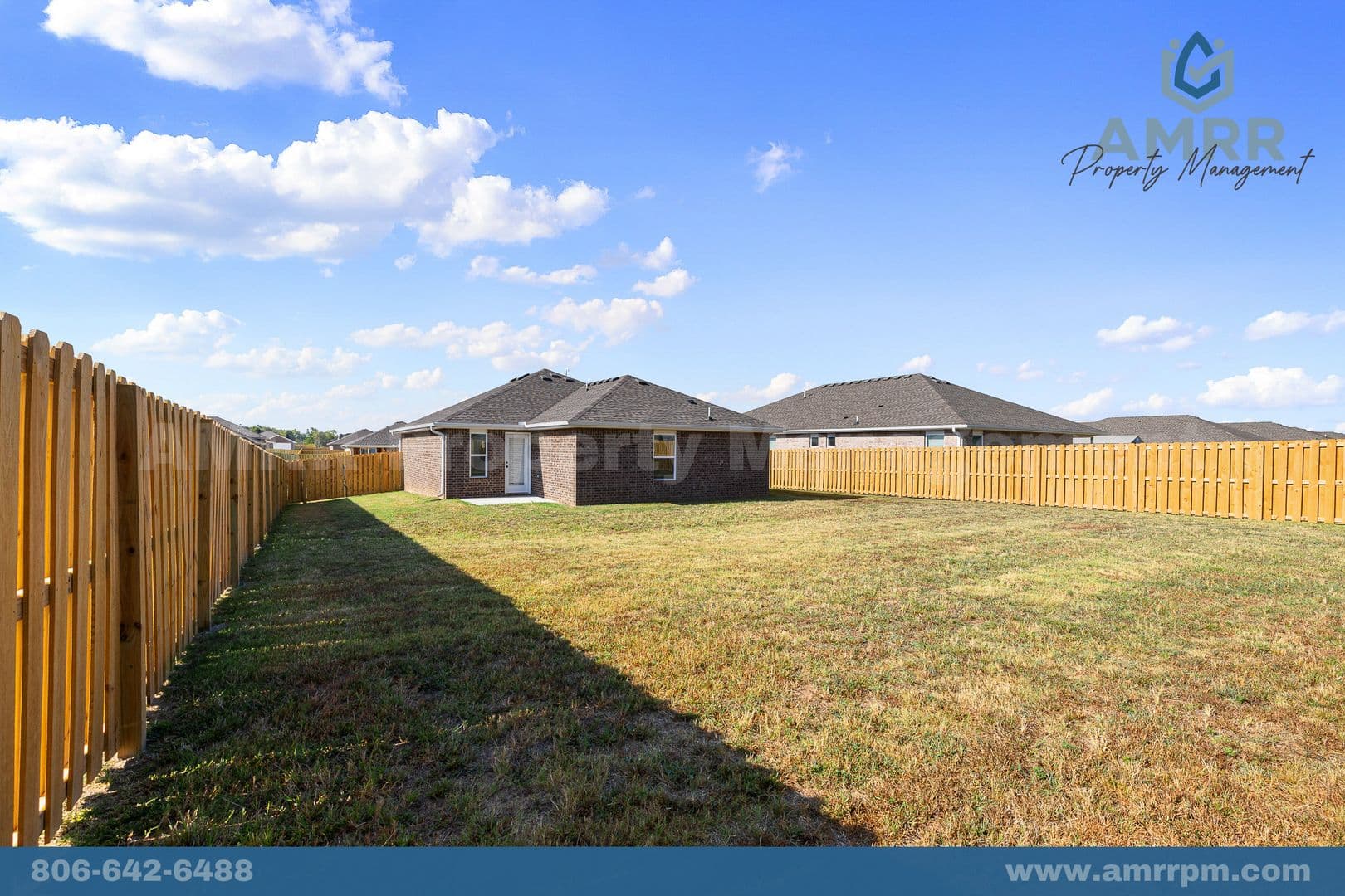 Pea Ridge House: 1802 Ferguson St
