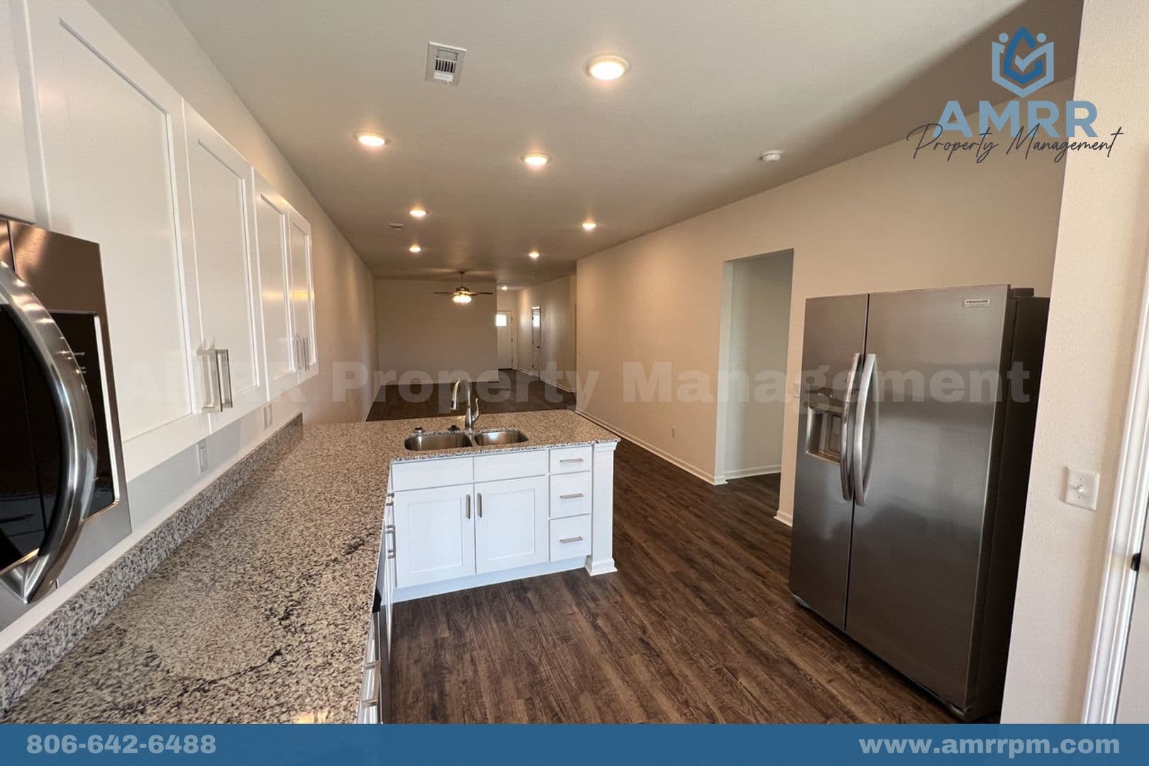 Duenweg Townhome: 402 Alex Jordan Drive