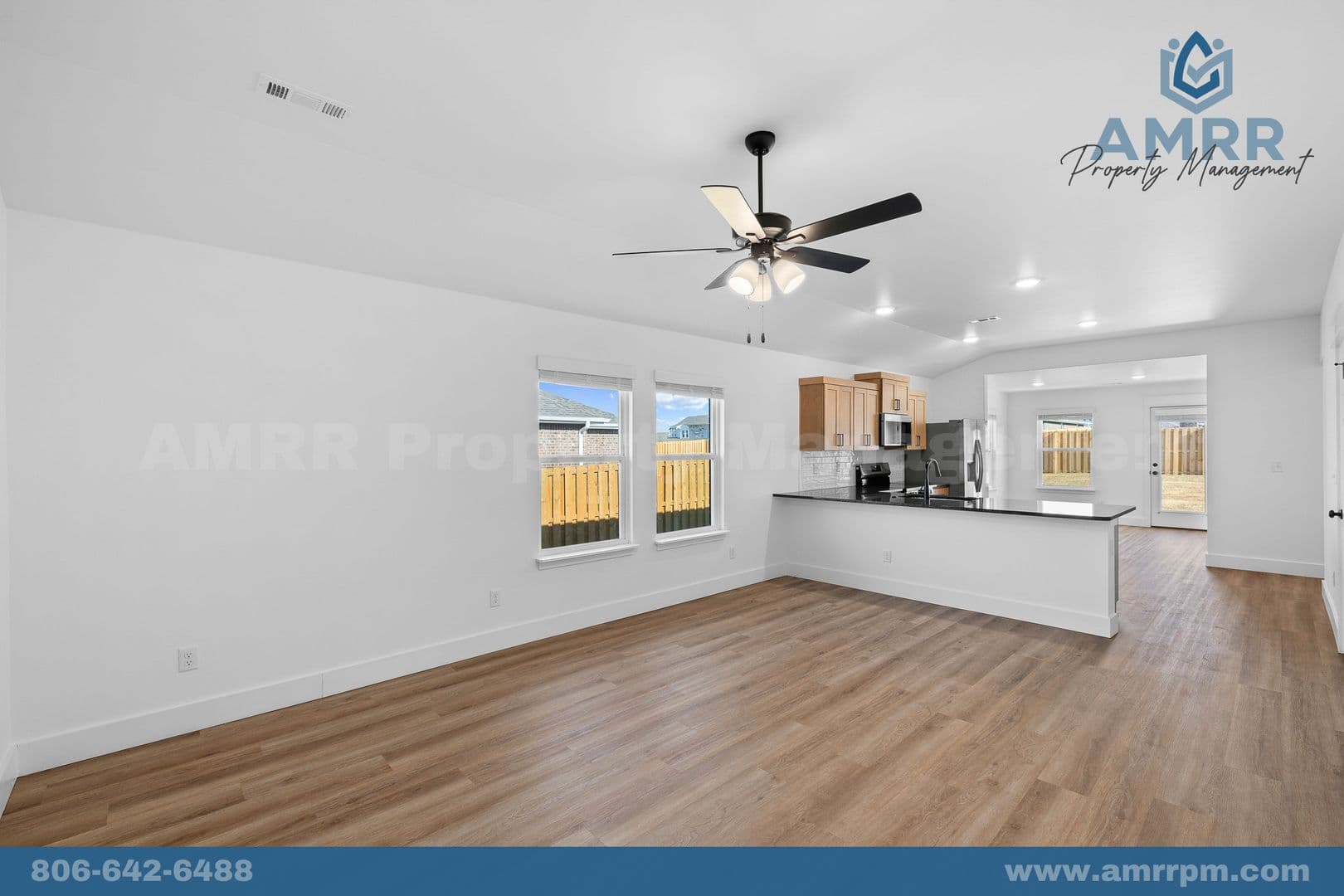 Pea Ridge House: 1807 Ferguson St