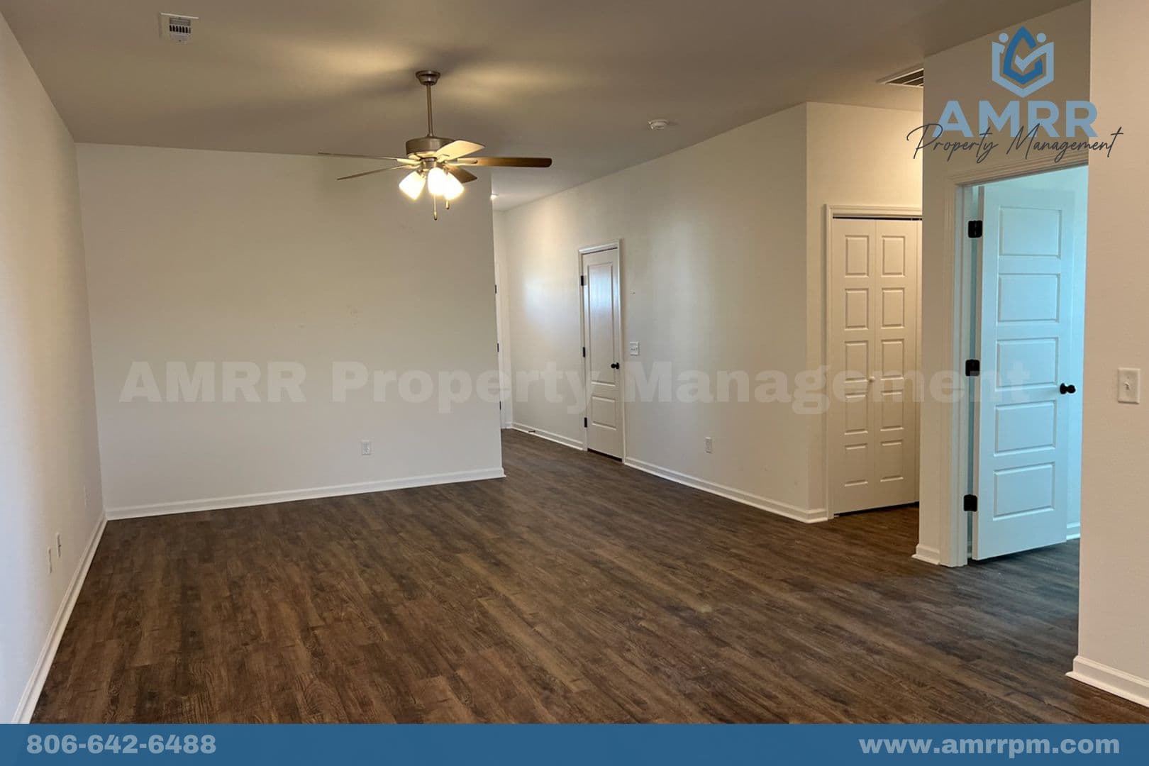 Duenweg Townhome: 402 Alex Jordan Drive