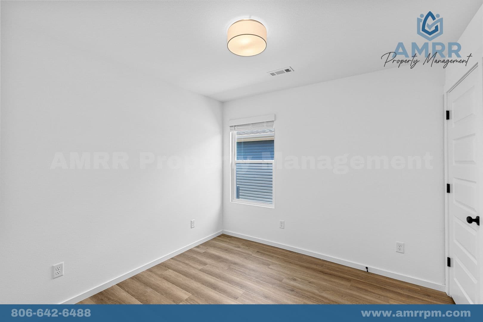 Decatur House: 221 Golden Field Rd