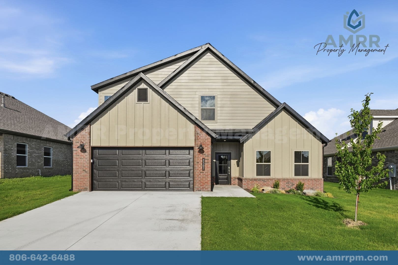 Siloam Springs House: 2307 N Lexington St