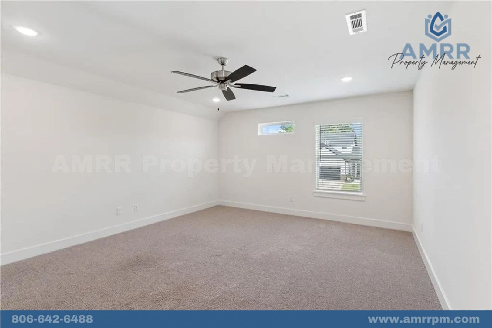 Prairie Grove House: 807 Mueller Way