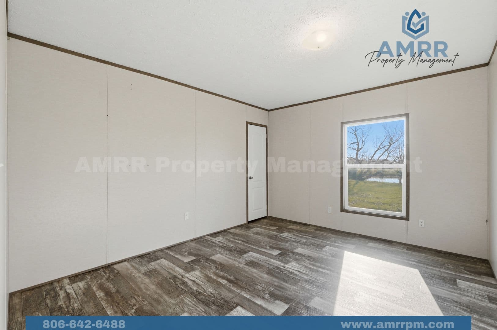Pea Ridge Apartment: 15321 Guthrie Rd