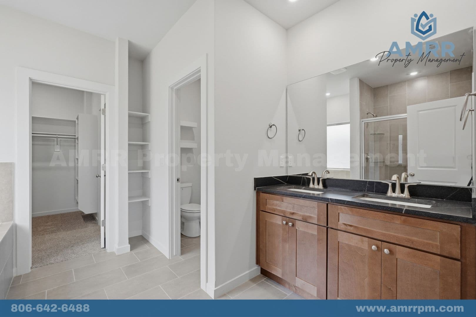Siloam Springs House: 2307 N Lexington St