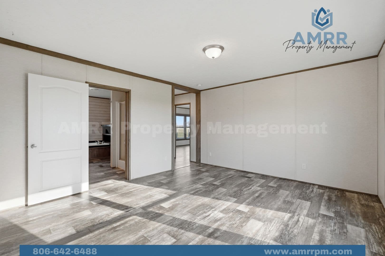 Pea Ridge Apartment: 15321 Guthrie Rd