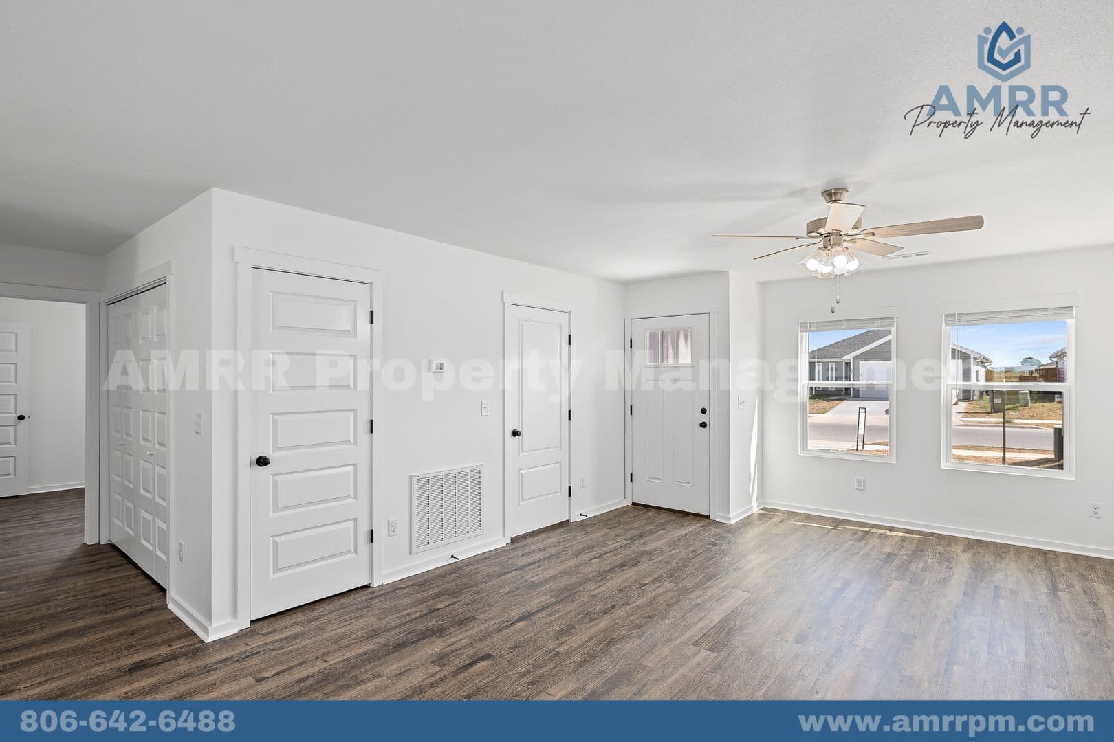 Decatur House: 312 Honeybee Ave