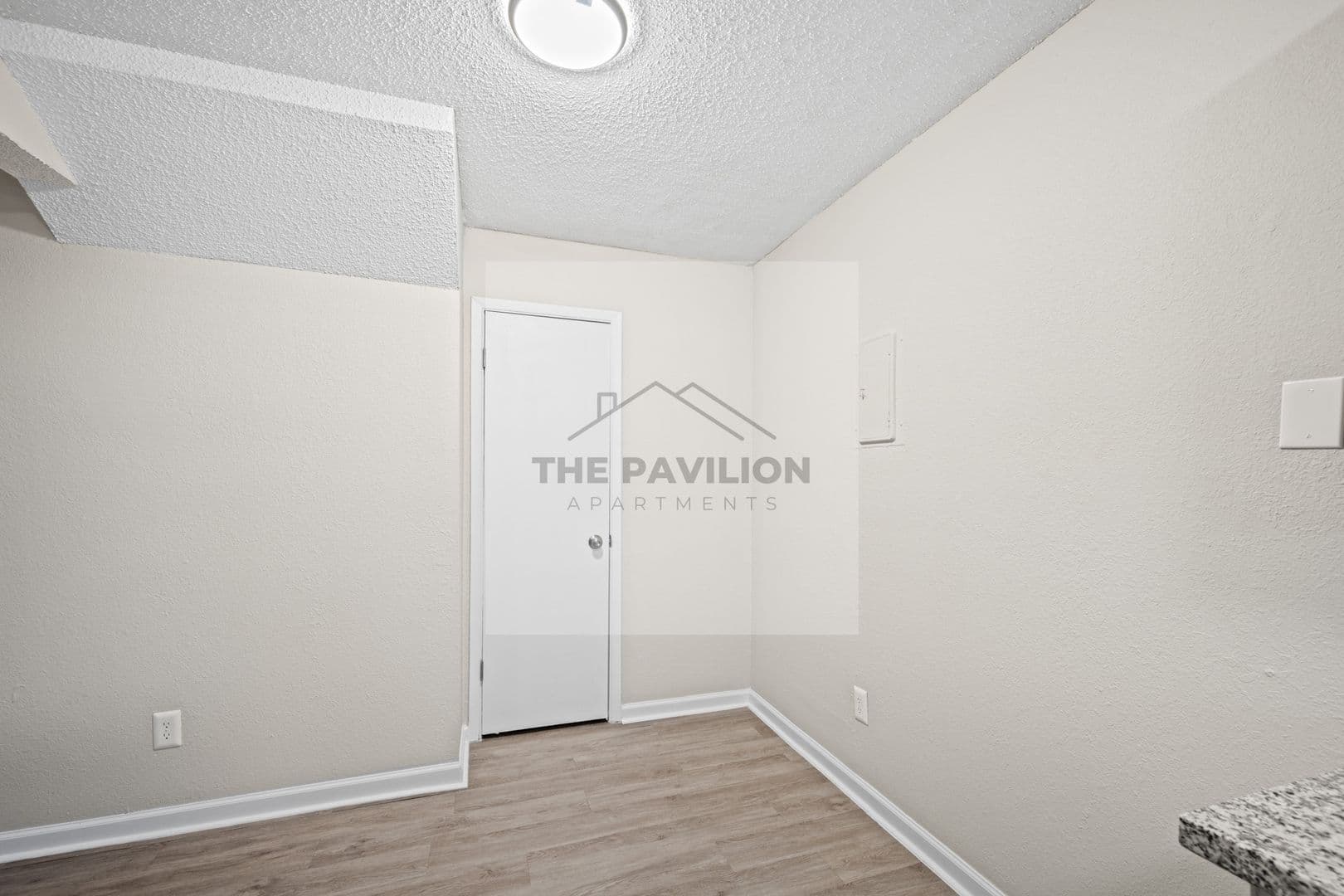 Lubbock Apartment: 2602 82nd St
