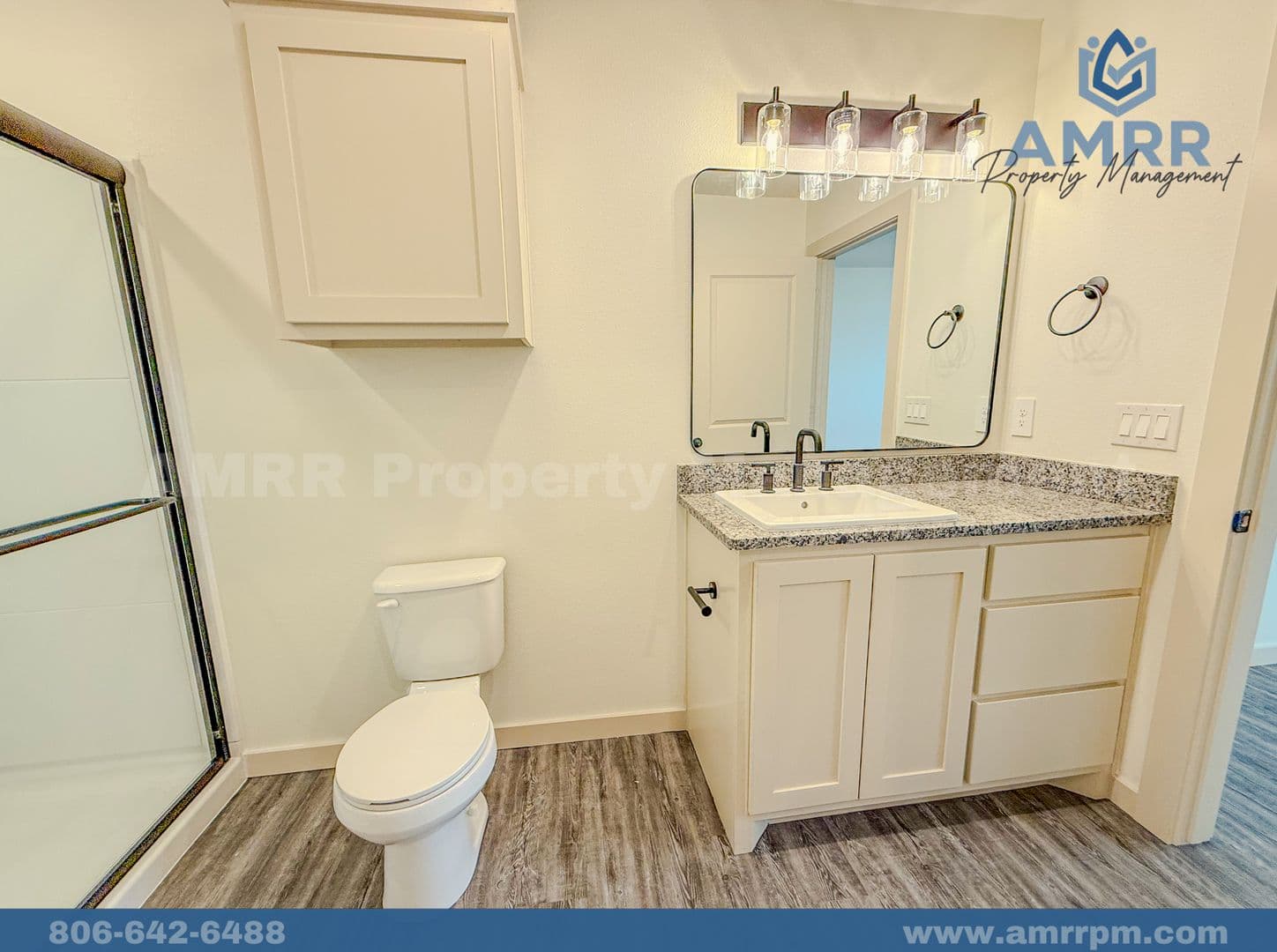 Lubbock House: 304 E 80th St