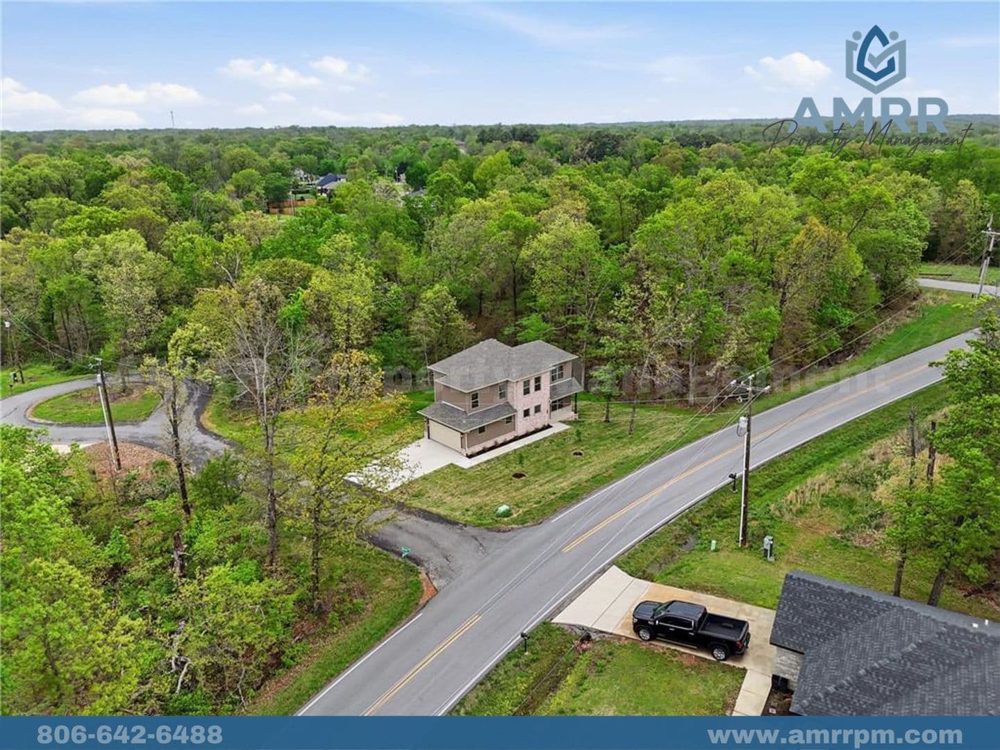 Bella Vista House: 276 Kinross Dr