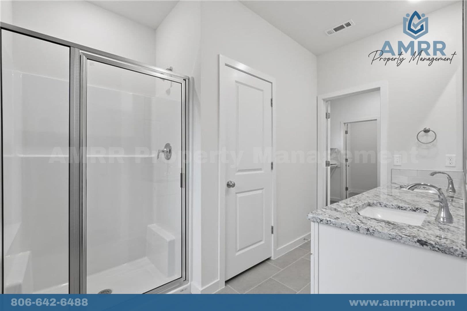 Bella Vista House: 276 Kinross Dr