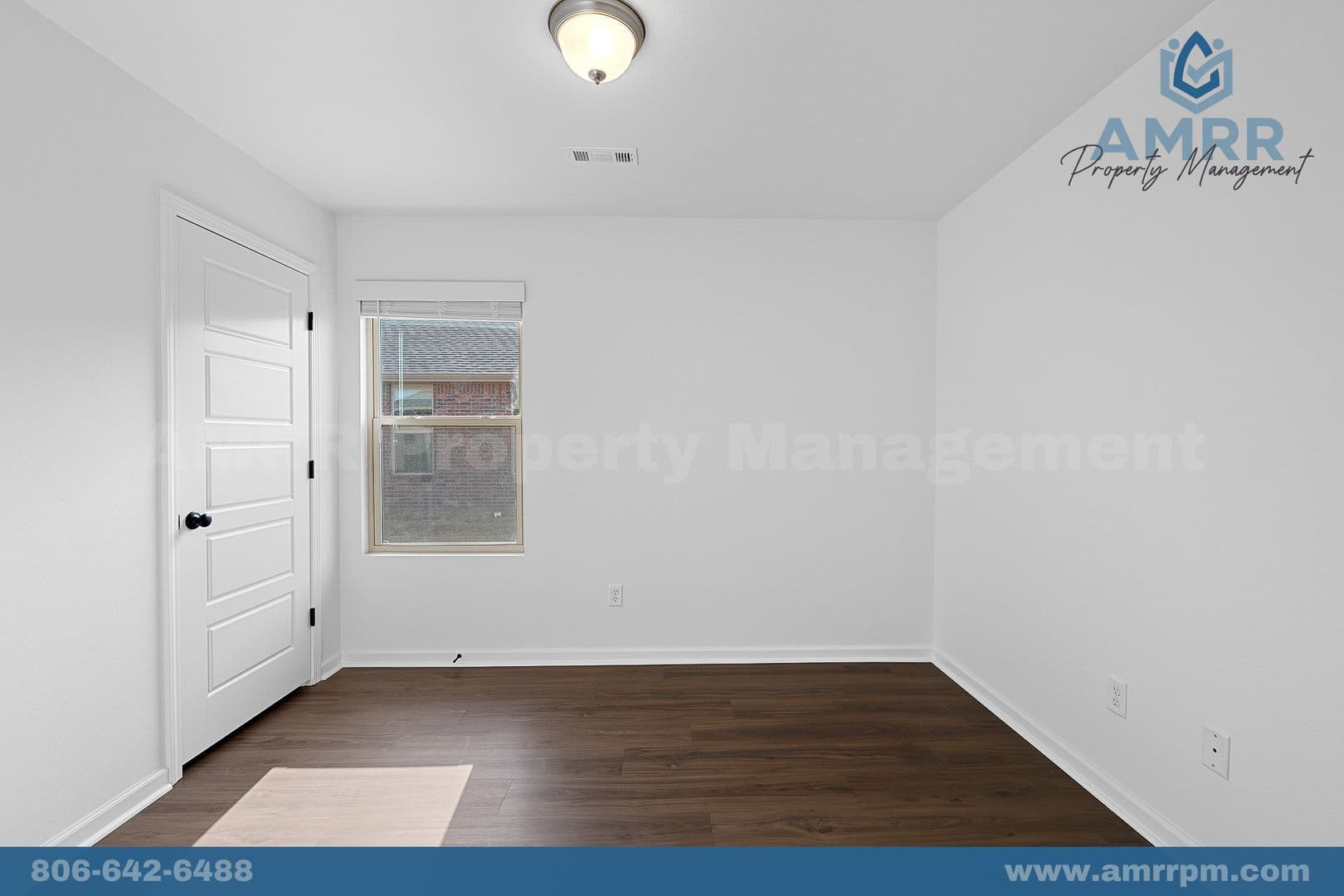 Gentry House: 117 SW Vanessa St