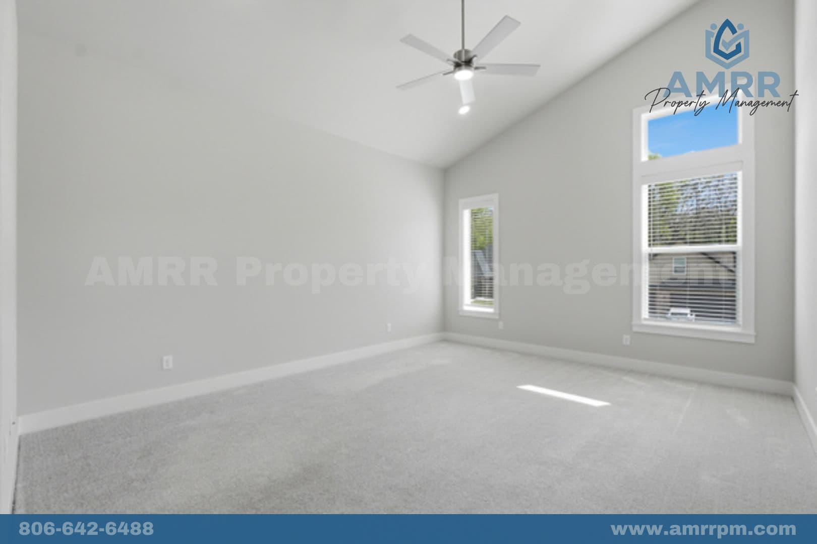 Pea Ridge House: 1124 Bunker Dr