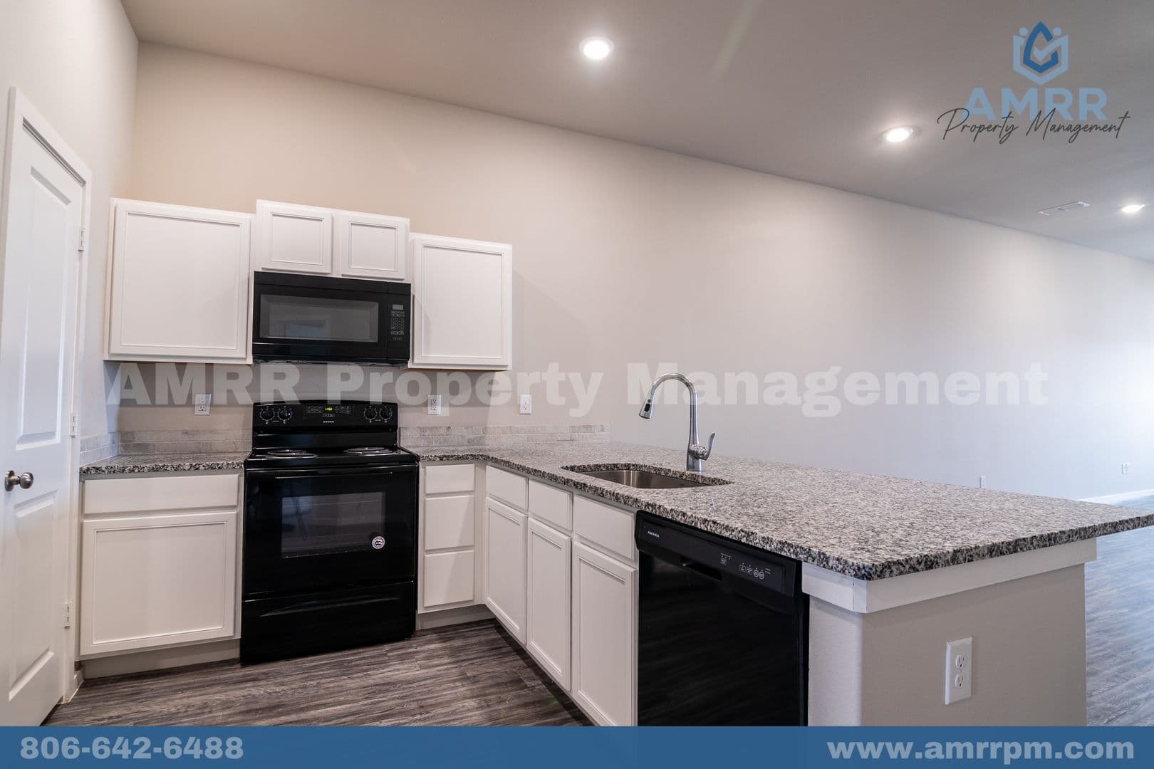 Lubbock Apartment: 2107 N Avenue K