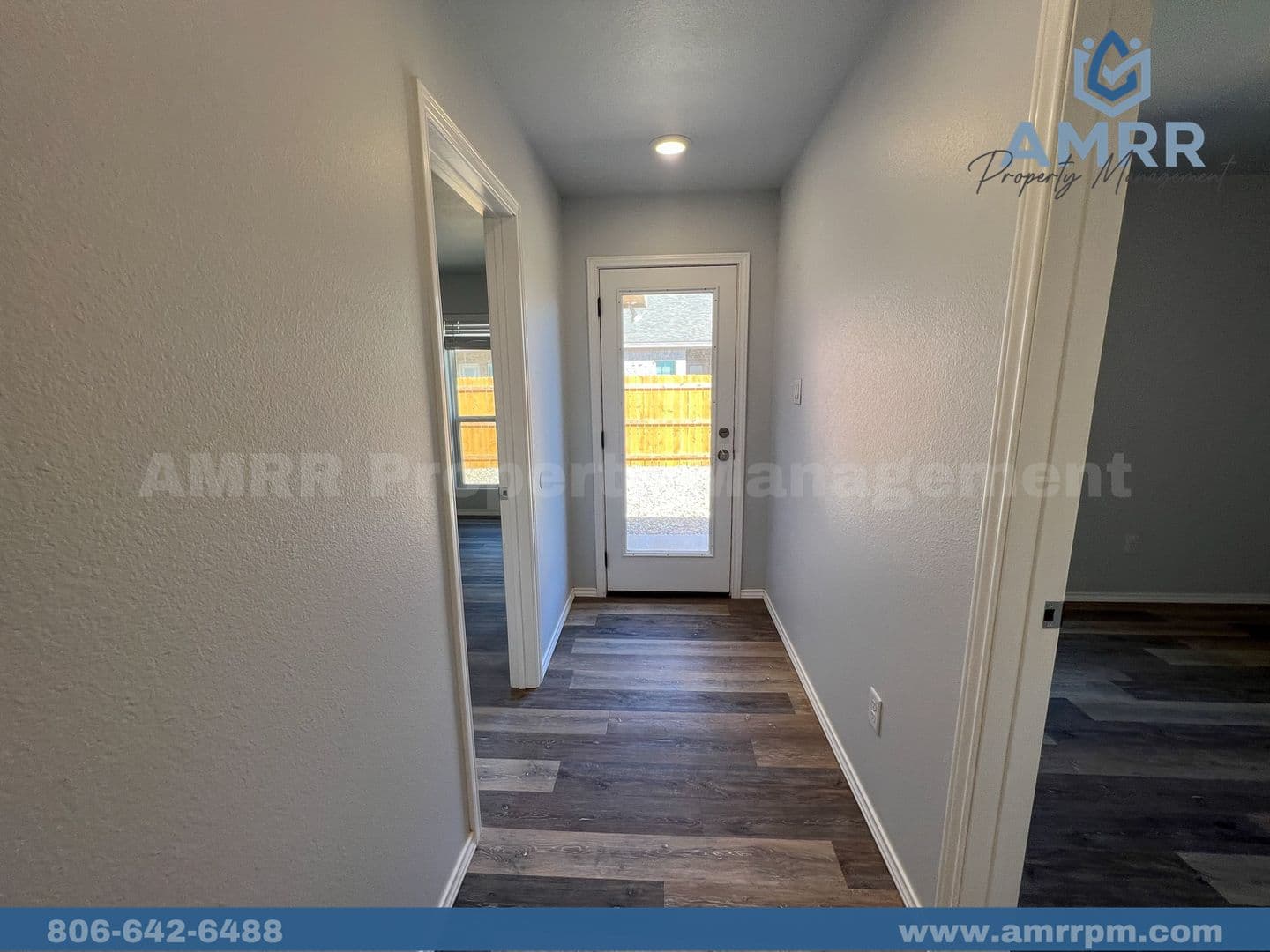 Lubbock Apartment: 5606 Jarvis Street