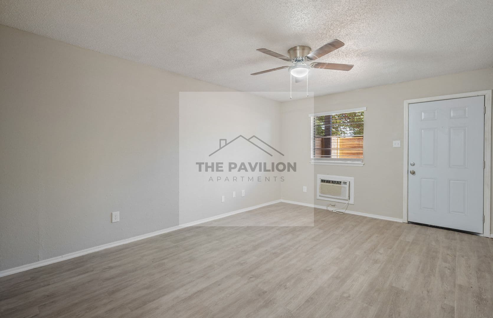 Lubbock Apartment: 2602 82nd St