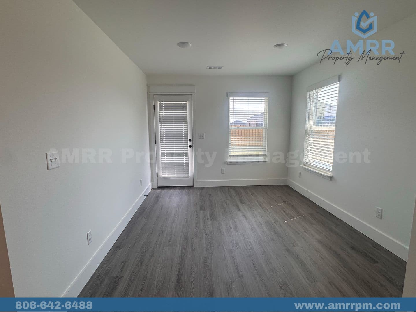 Pea Ridge House: 2032 Porter St